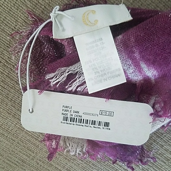 Scarf - Picture 2 of 3